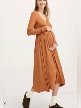 HATCH The Softest Rib Nursing Snap Front Midi Dress in Henna Sz:2/Medium